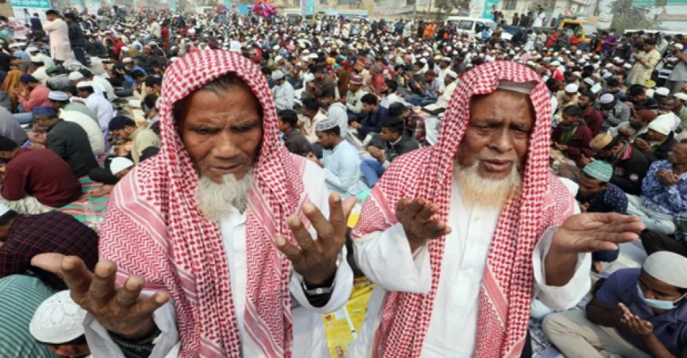 আজ আখেরি মোনাজাতের মধ্য দিয়ে শেষ হলো ইজতেমার আয়োজন