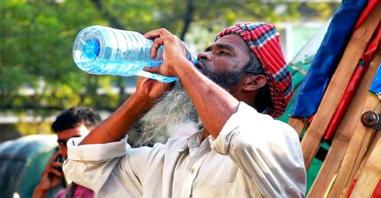 দেশের ১৬টি জেলায় বইছে  মৃদু তাপপ্রবাহ